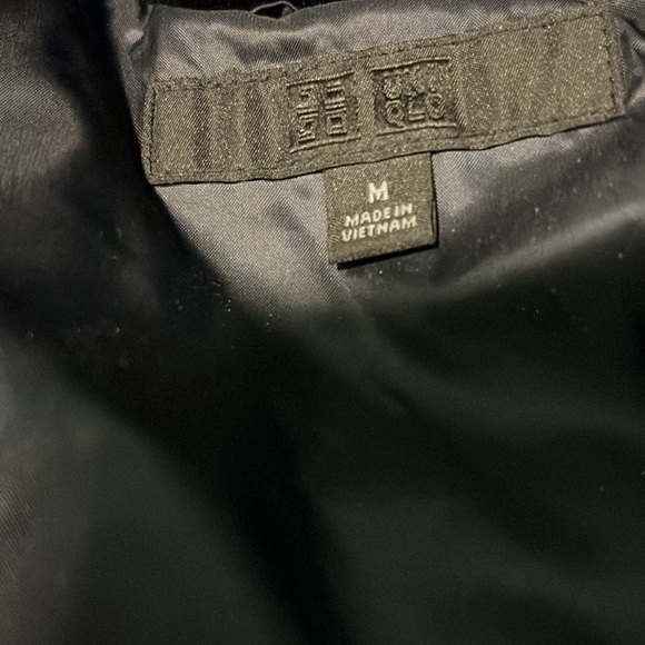 UNIQLO vest, women, size M - Picture 4 of 9